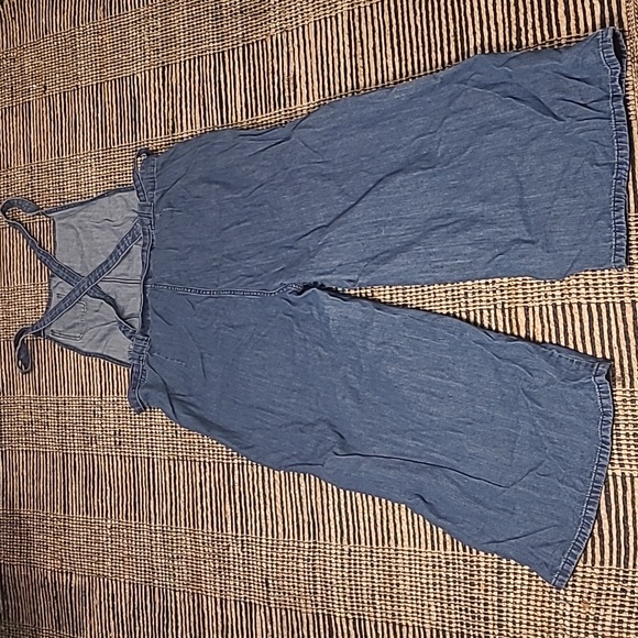 GAP DENIM CULOTTE OVERALLS - Picture 7 of 9